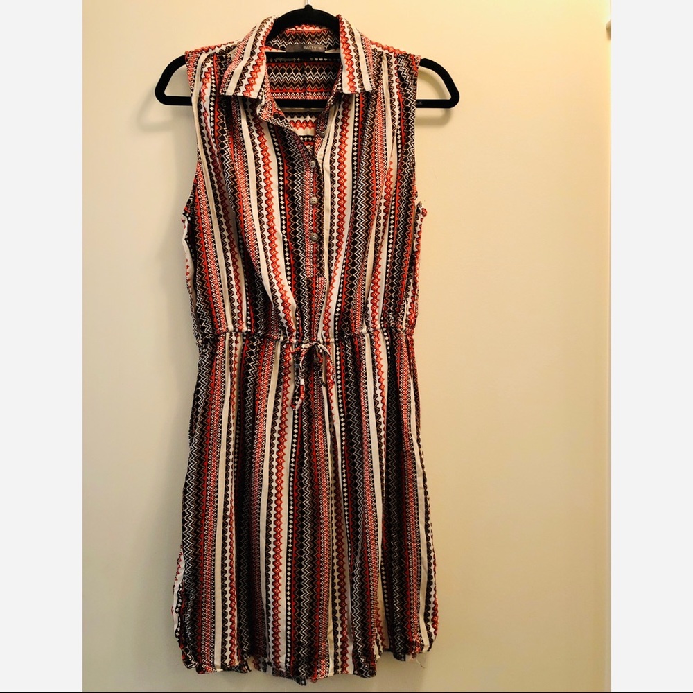 Sleeveless Geometric Dress